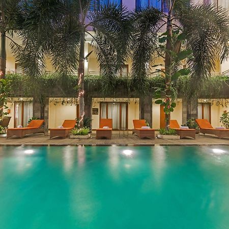 Zen Rooms Kuta Tuban Suites Εξωτερικό φωτογραφία